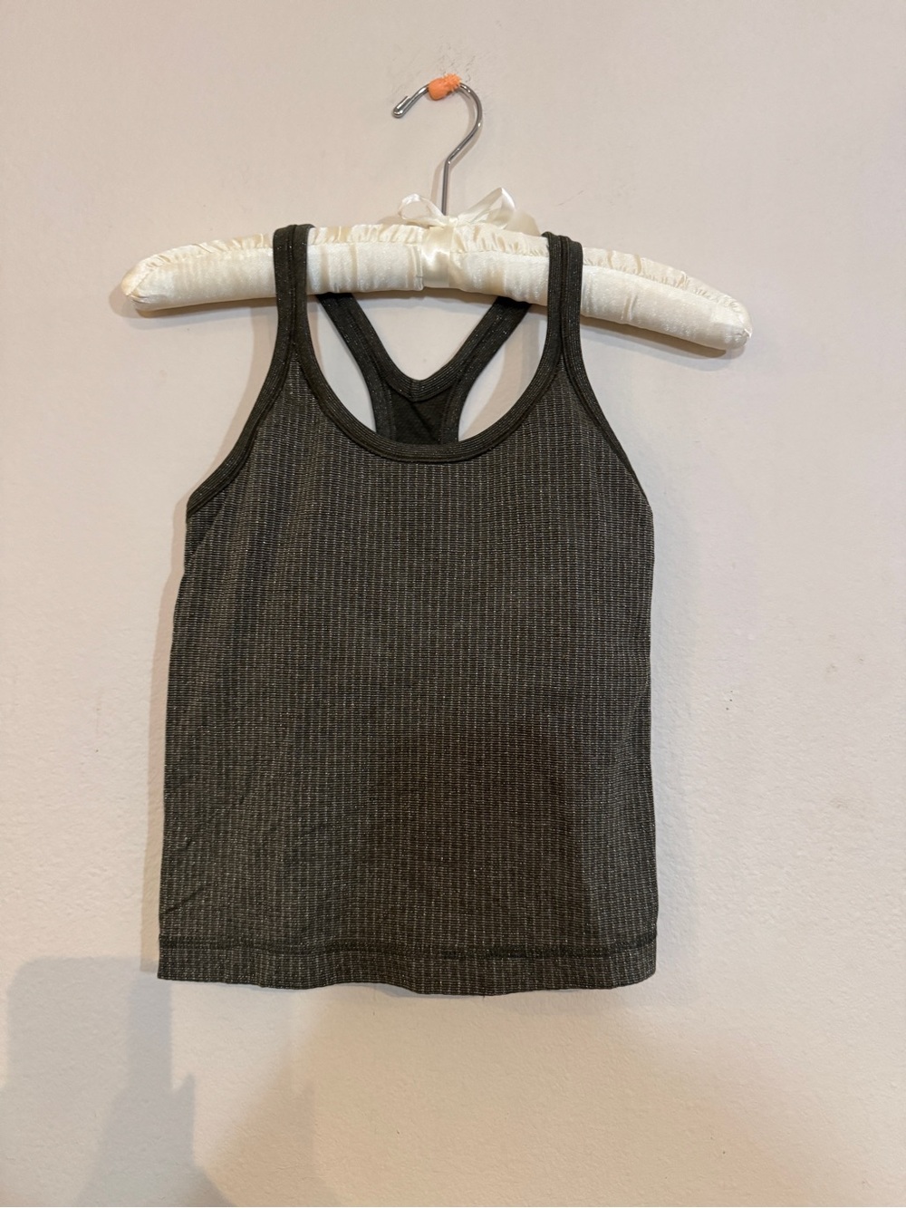 Lululemon Ebb to street sparkle crop tank